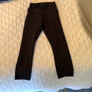 Lululemon Capri length leggings size 4 black